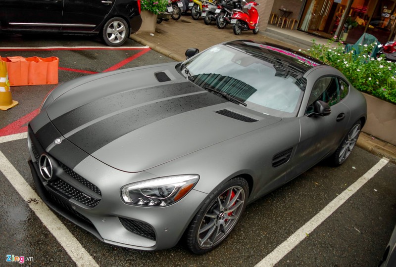 Cuong Do La do Mercedes GTS phong cach &quot;bom tan&quot;-Hinh-2